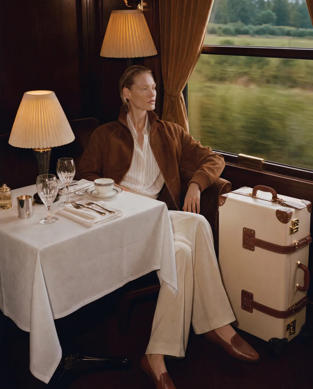 Steamline — dining car travel editorial